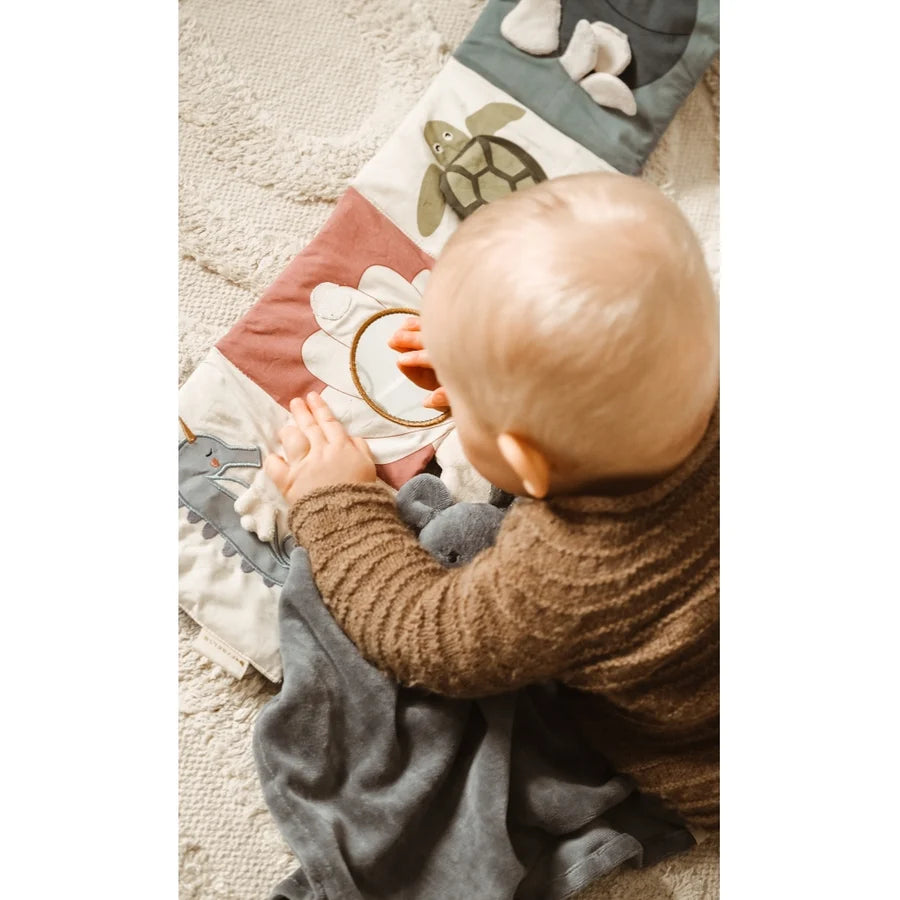 Fabric Book - A day Under the sea