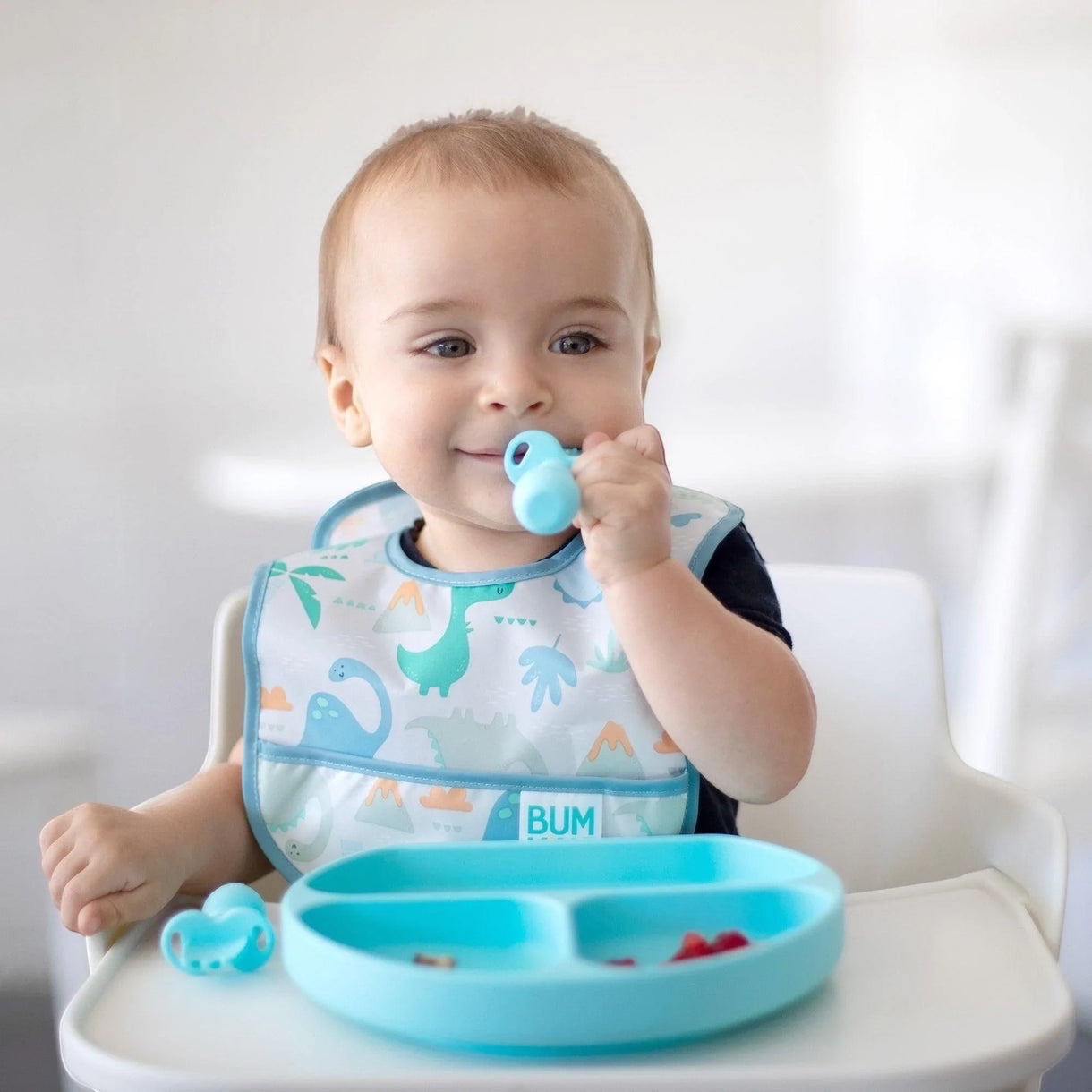 Silicone grip dish blue