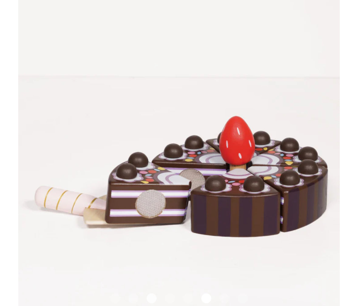 Choco Gateau Sliceable Cake