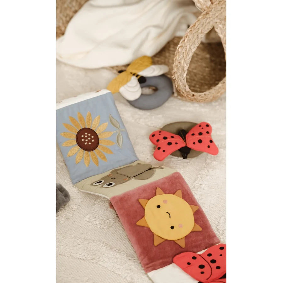 Fabric Book - A day in the garden