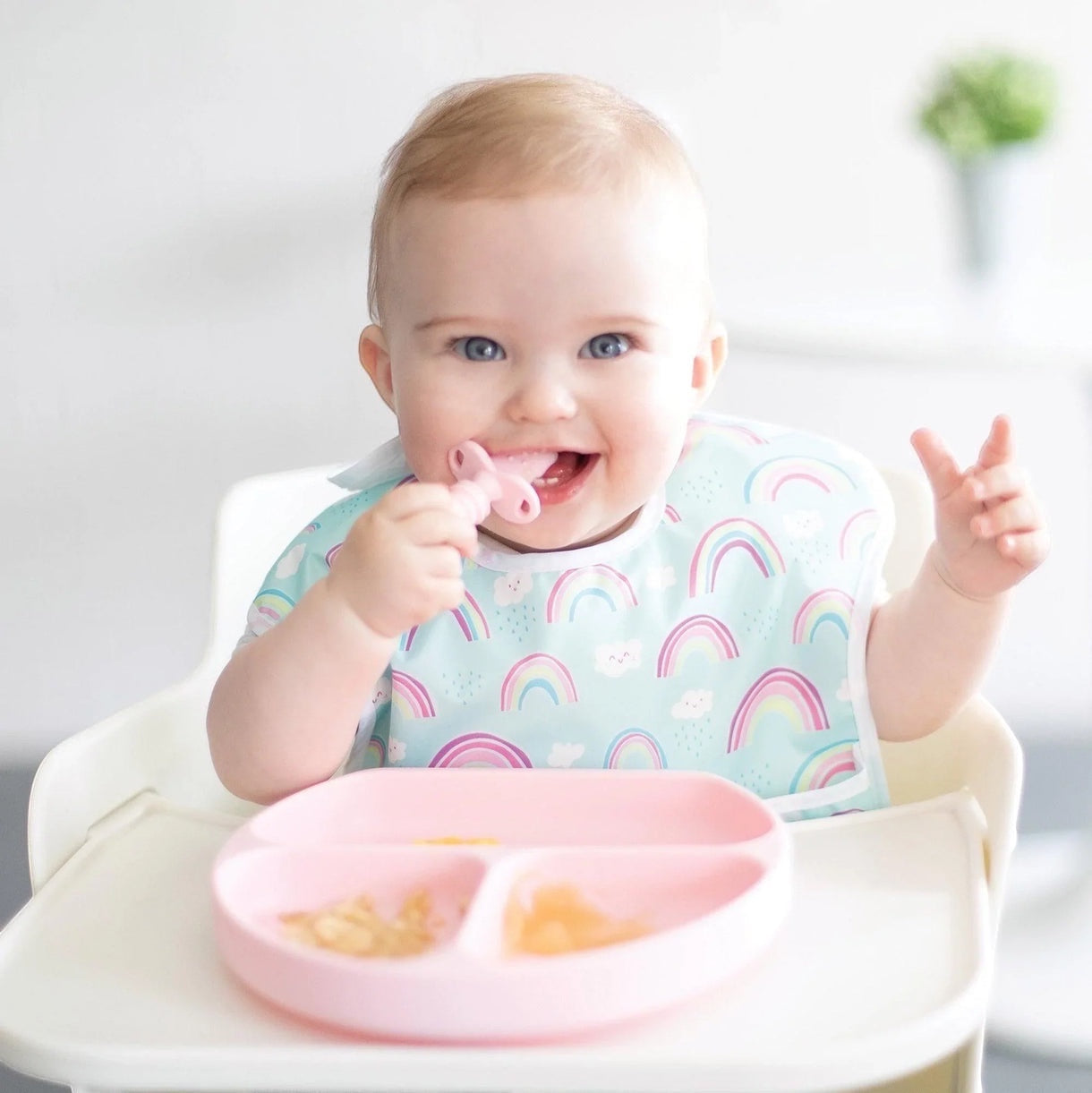 Silicone grip dish pink
