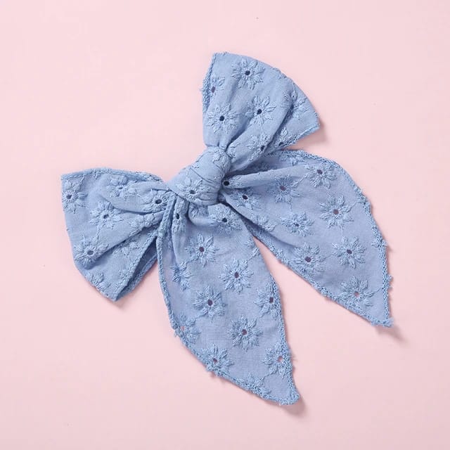 Girl bows